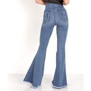 Show Me Your MuMu Short Berkeley Bells - NWT